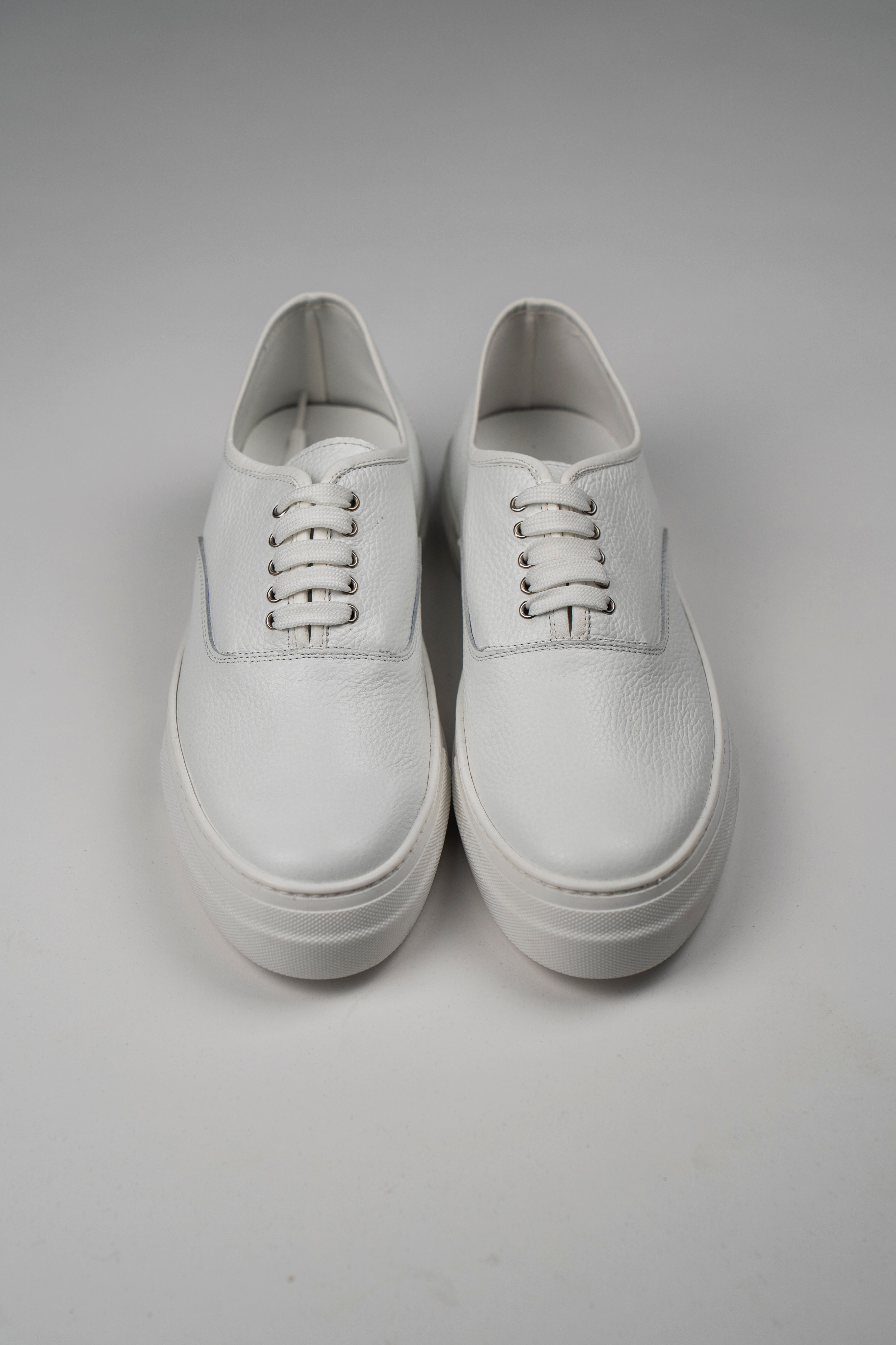 Sneakers SNEAK