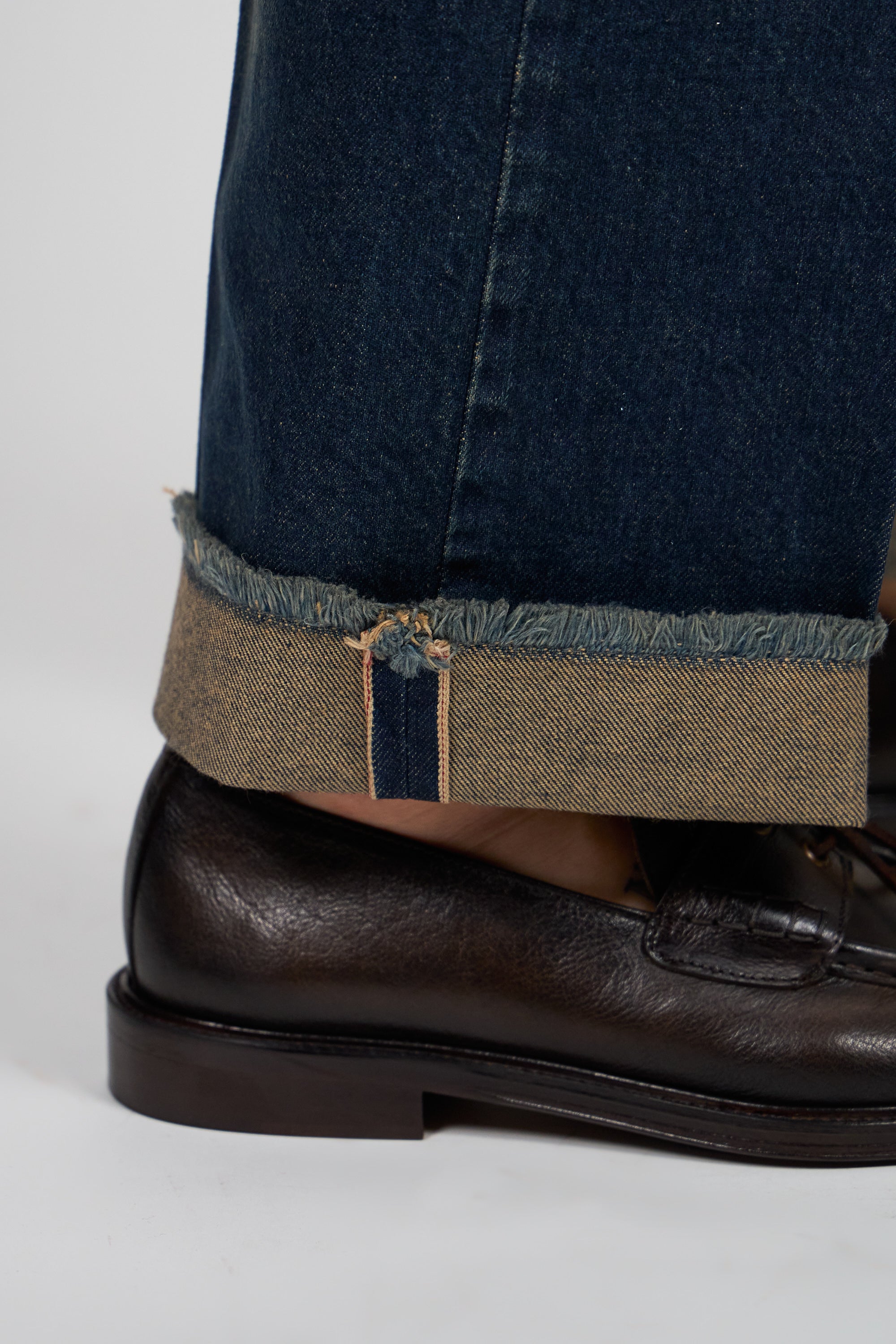 Jeans ROGO Cimosato - Straight Fit Lavaggio Sabbiato Indaco